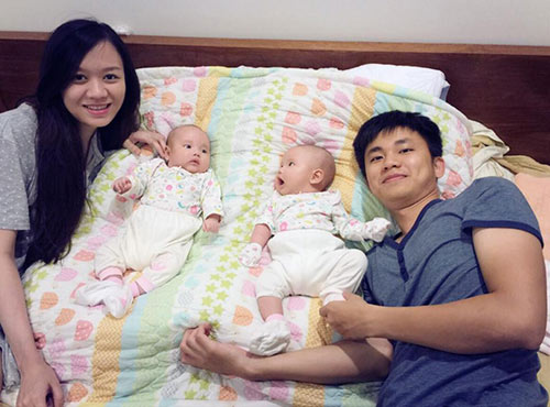 Ông bố Việt mách chiêu ru con ngủ siêu tốc bằng khăn xô - 2